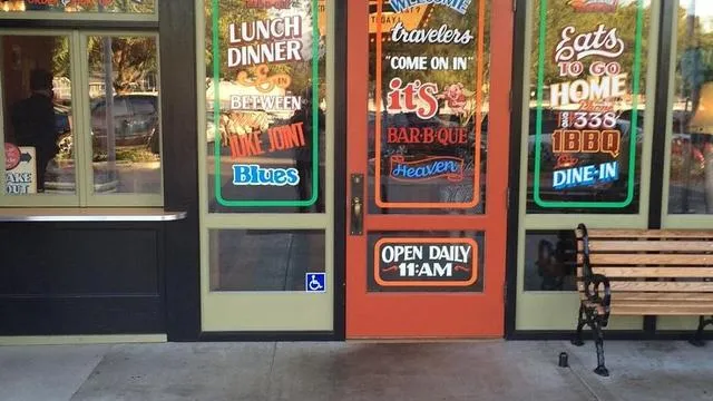 Lucille’s Smokehouse BBQ