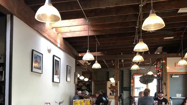 Podnah's Pit BBQ