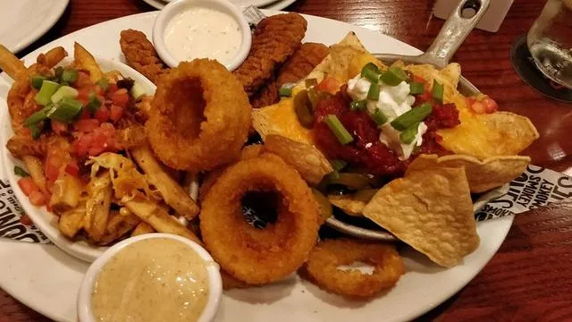 Smokey Bones York
