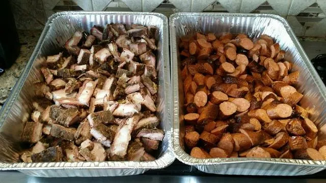 Wowo's Smokin Hot BBQ